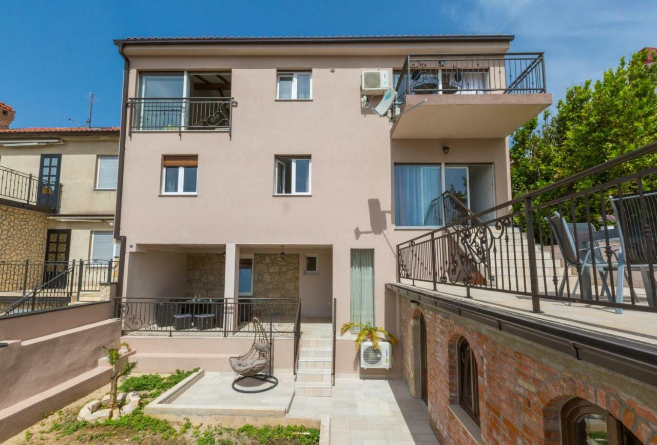 Gold Sea Apartment Crikvenica Ngoại thất bức ảnh